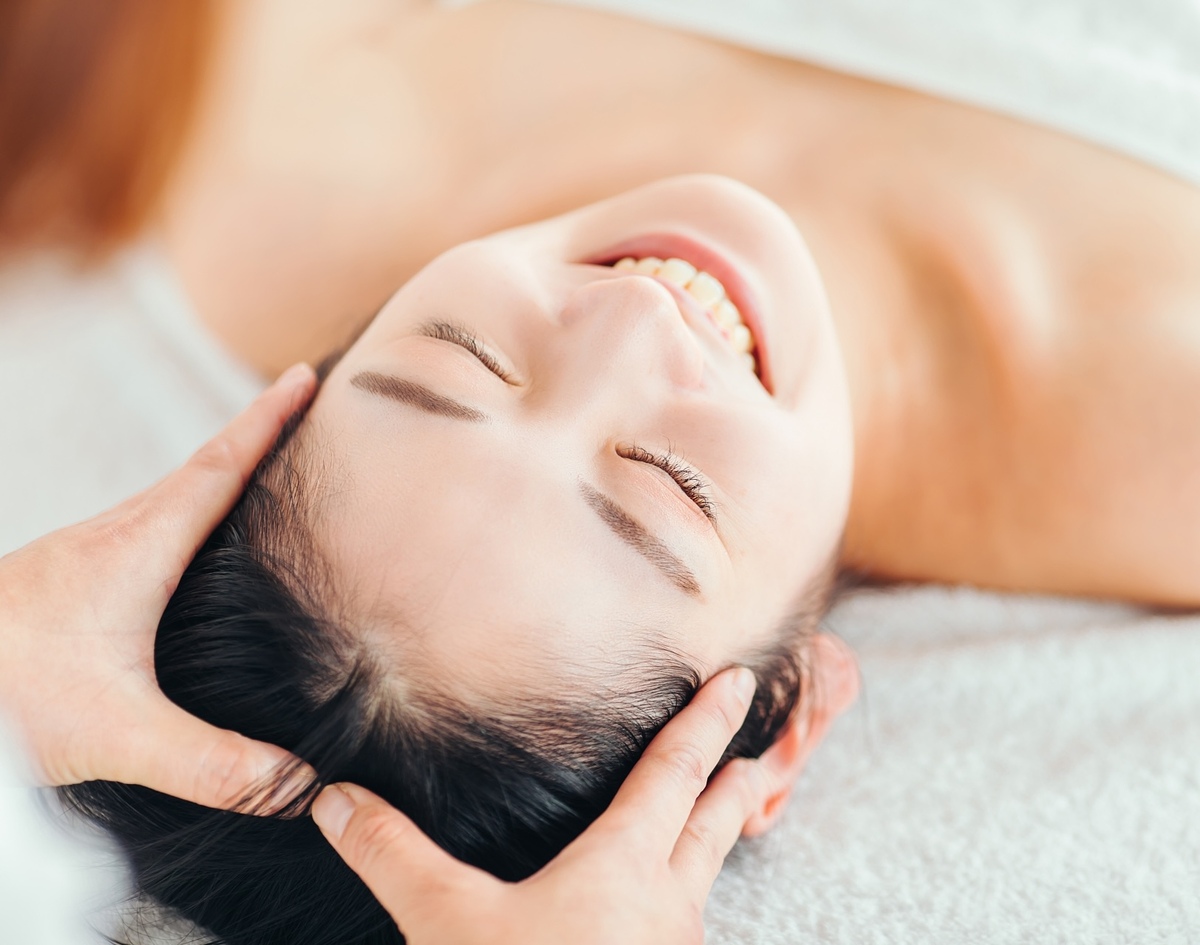 不動の人気メニュー!「ドライヘッドスパ」の効果と選ばれているポイント